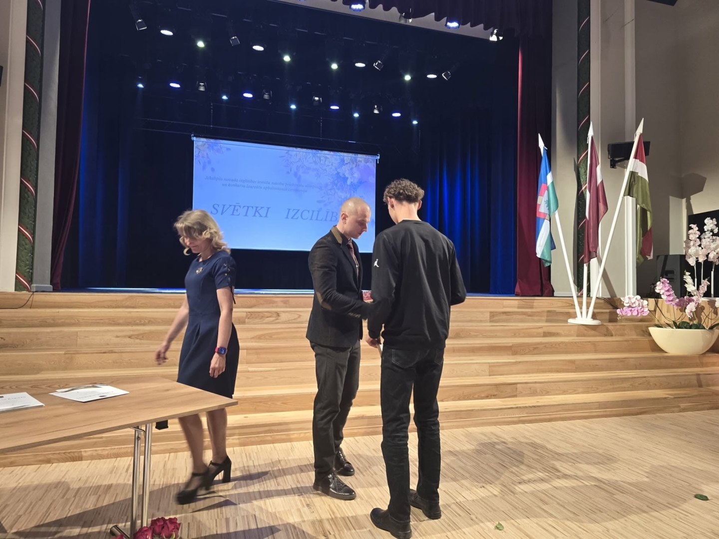 Aleksandrs Pankratovs saņem pateicību