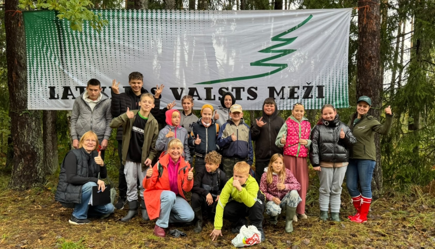 Antūžu pamatskolas skolēni LVM